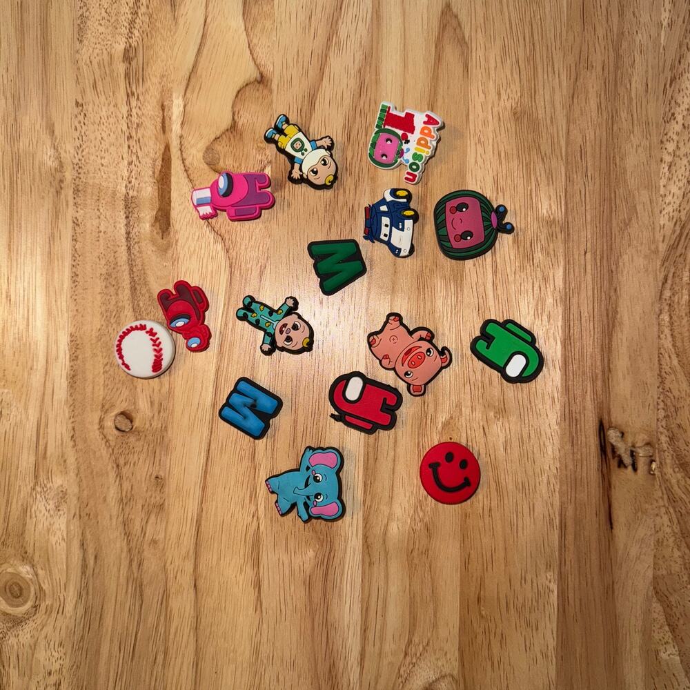 15 pcs Assortment Jibbitz Shoe Charms for Crocs‎